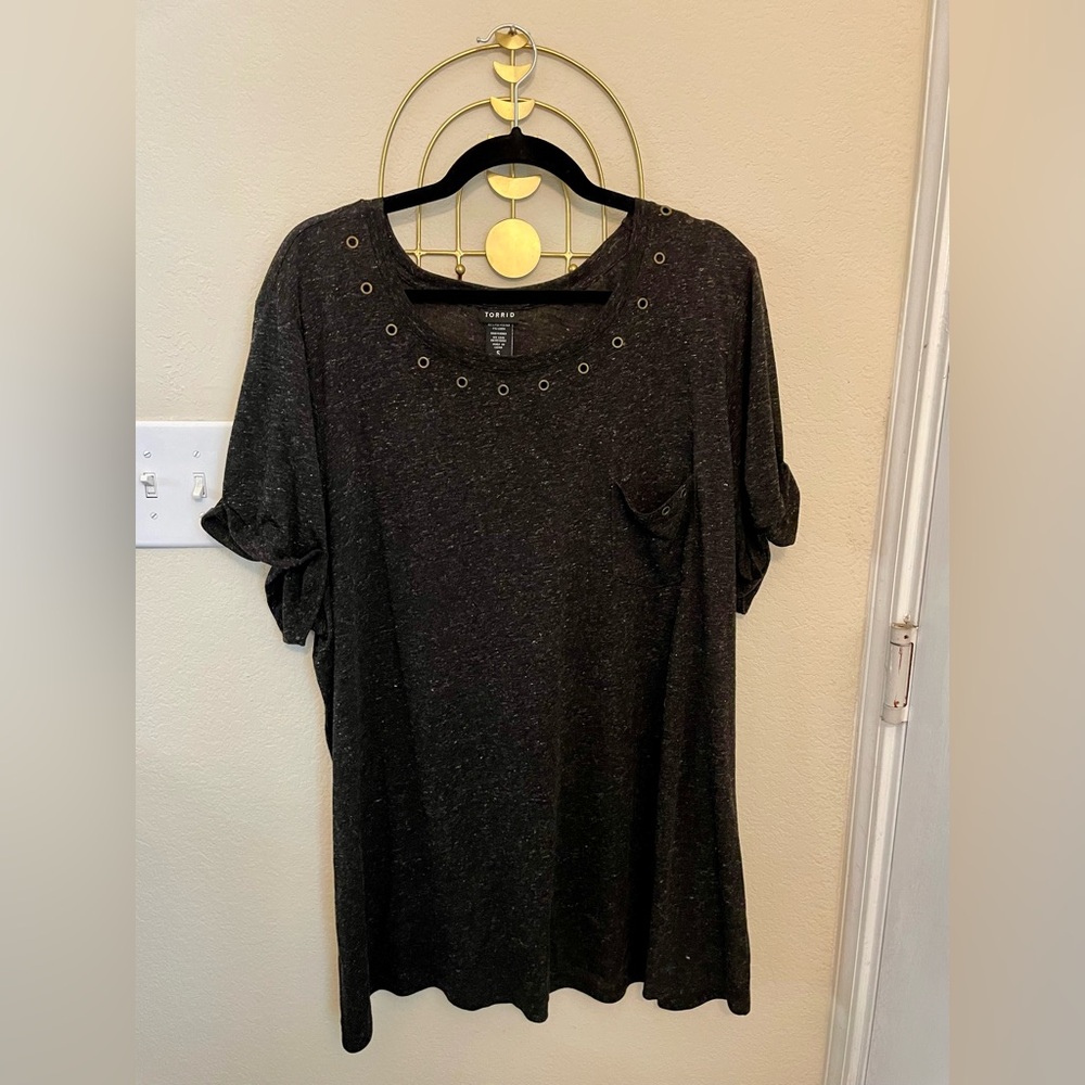 5X Torrid Gray Shirt with Grommet Detail